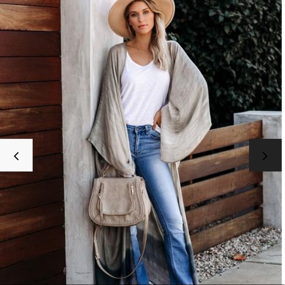 Kimono - Picture 3 of 8